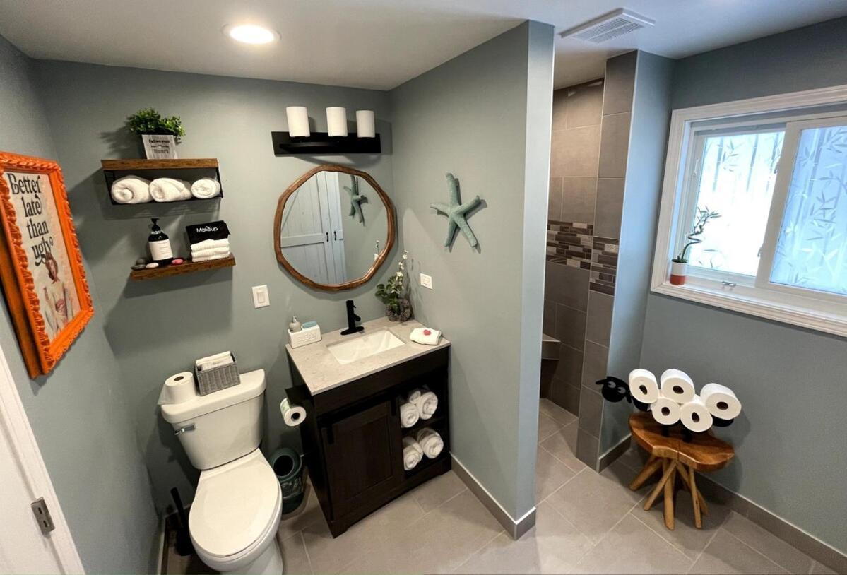 Schaumburg Paradise Oasis With A Secret Garden And Private Pool Екстериор снимка