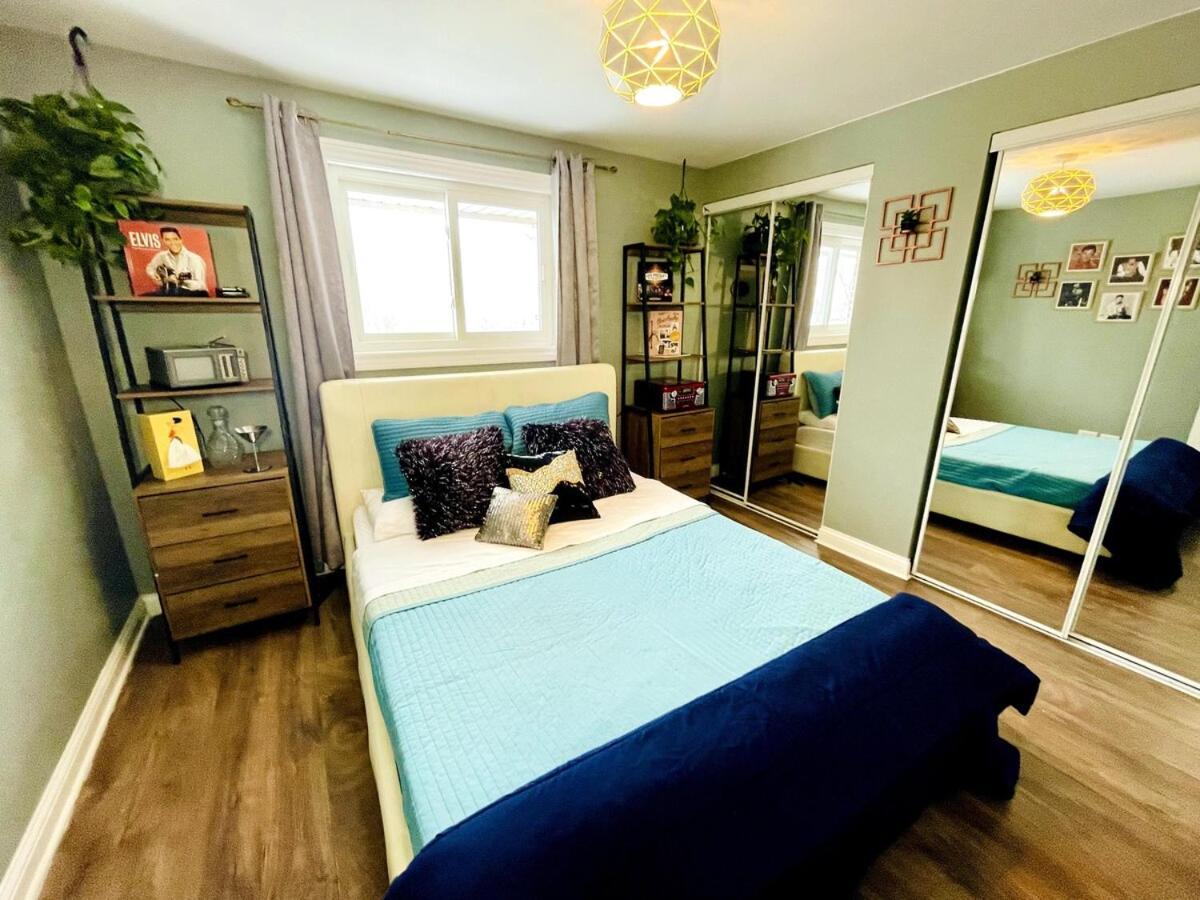 Schaumburg Paradise Oasis With A Secret Garden And Private Pool Екстериор снимка